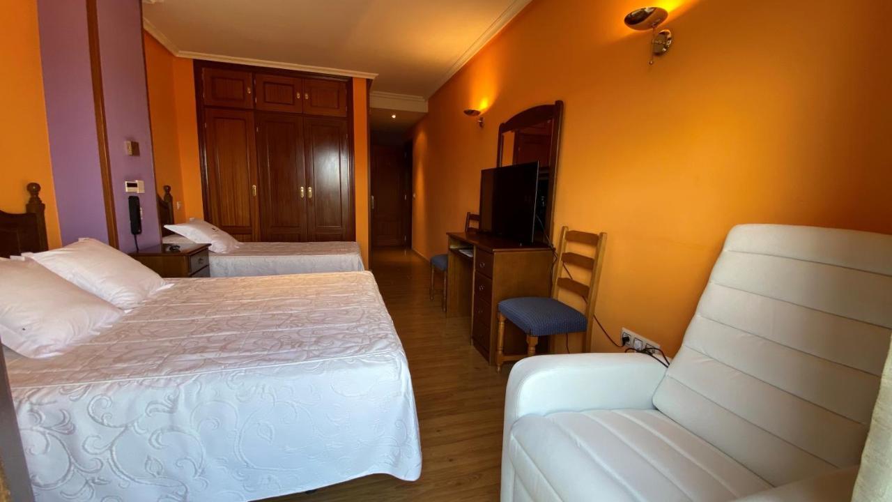 Tierra De Lobos Hotel Puebla de Sanabria Eksteriør billede