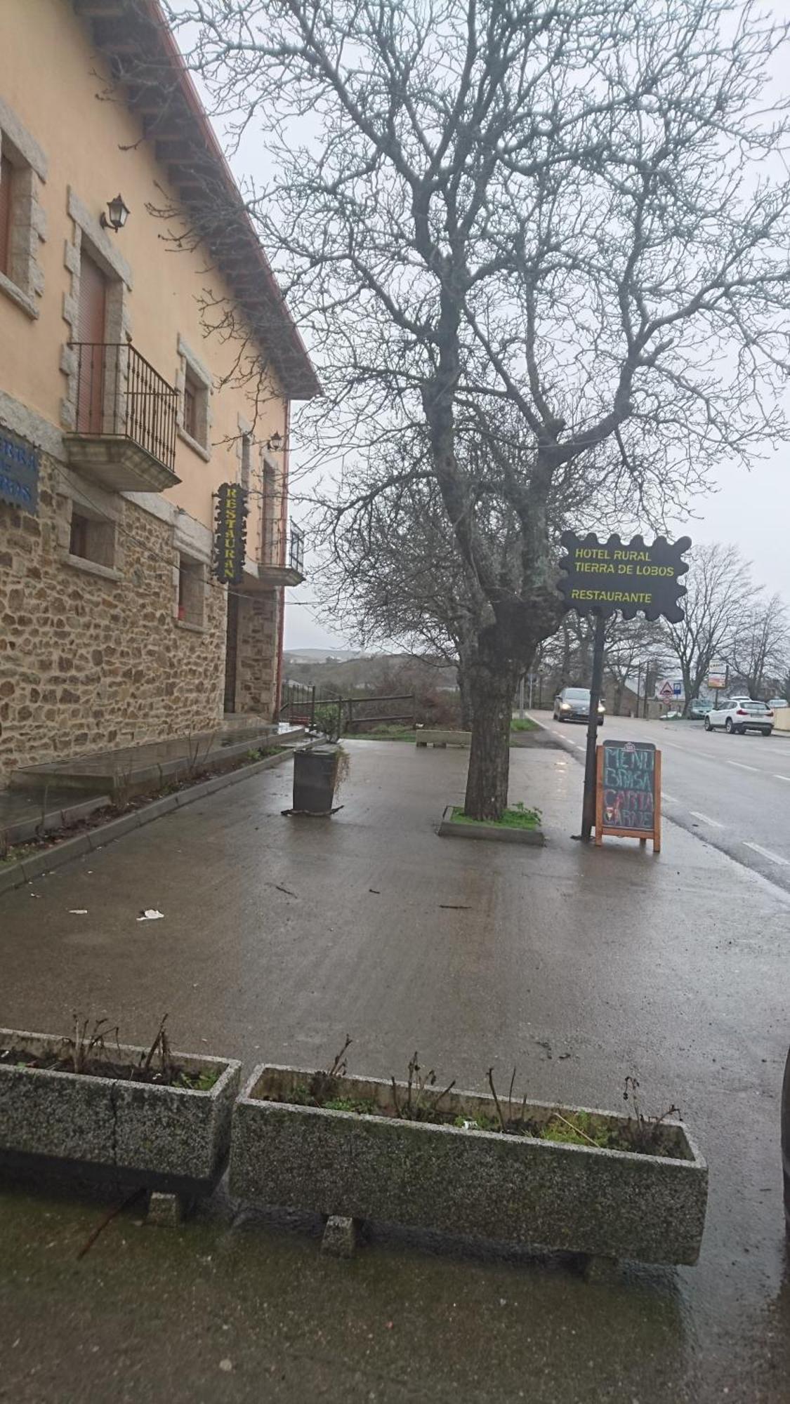 Tierra De Lobos Hotel Puebla de Sanabria Eksteriør billede