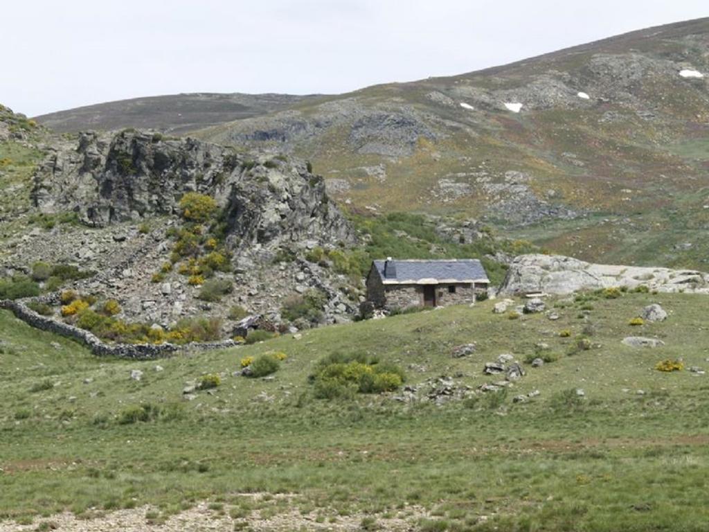 Tierra De Lobos Hotel Puebla de Sanabria Eksteriør billede