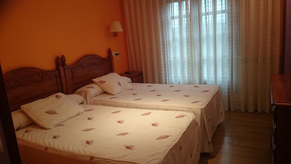 Tierra De Lobos Hotel Puebla de Sanabria Eksteriør billede